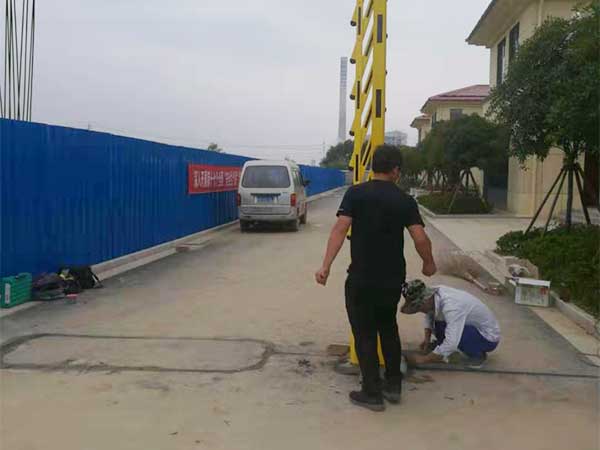 ���ռt̫�(y��ng)���F(tu��n)���T�T�����lϵ�y(t��ng)